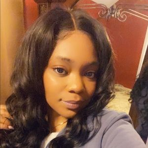 Meet your Posher, Kenyatta